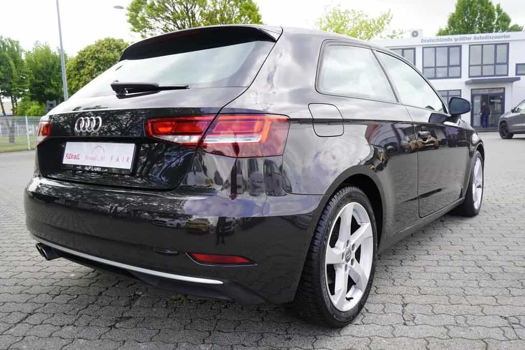 Audi A3 1.5 TSI S tronic sport NAVI SHZ AAC PDC Xenon 07/2017-photo-6