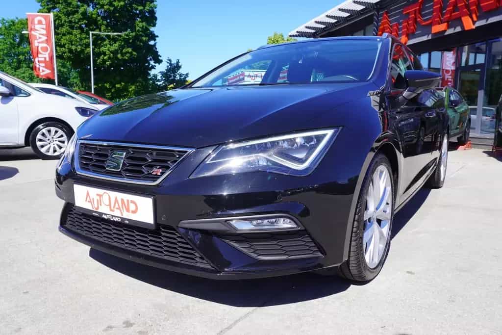 Seat Leon ST 1.5 FR DSG LED Navi Schiebedach Kamera 06/2019-photo-1