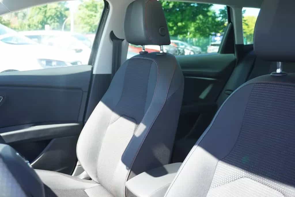 Seat Leon ST 1.5 FR DSG LED Navi Schiebedach Kamera 06/2019-photo-10