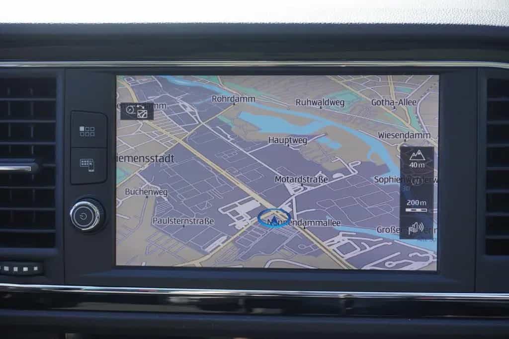 Seat Leon ST 1.5 FR DSG LED Navi Schiebedach Kamera 06/2019-photo-17