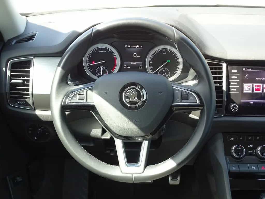 Skoda Kodiaq 2.0 TSI Ambition 4x4 DSG Navi LED AHK PDC 07/2018-photo-17