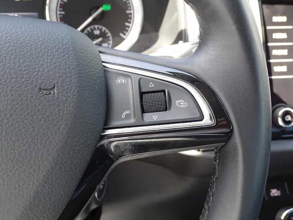 Skoda Kodiaq 2.0 TSI Ambition 4x4 DSG Navi LED AHK PDC 07/2018-photo-19