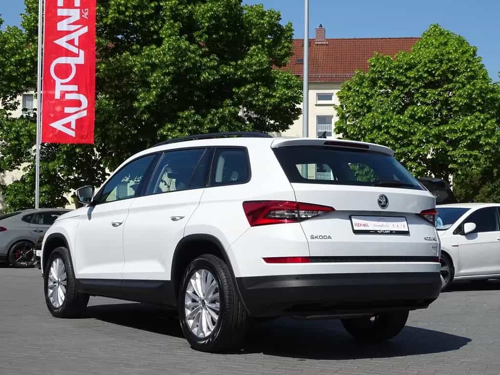 Skoda Kodiaq 2.0 TSI Ambition 4x4 DSG Navi LED AHK PDC 07/2018-photo-2