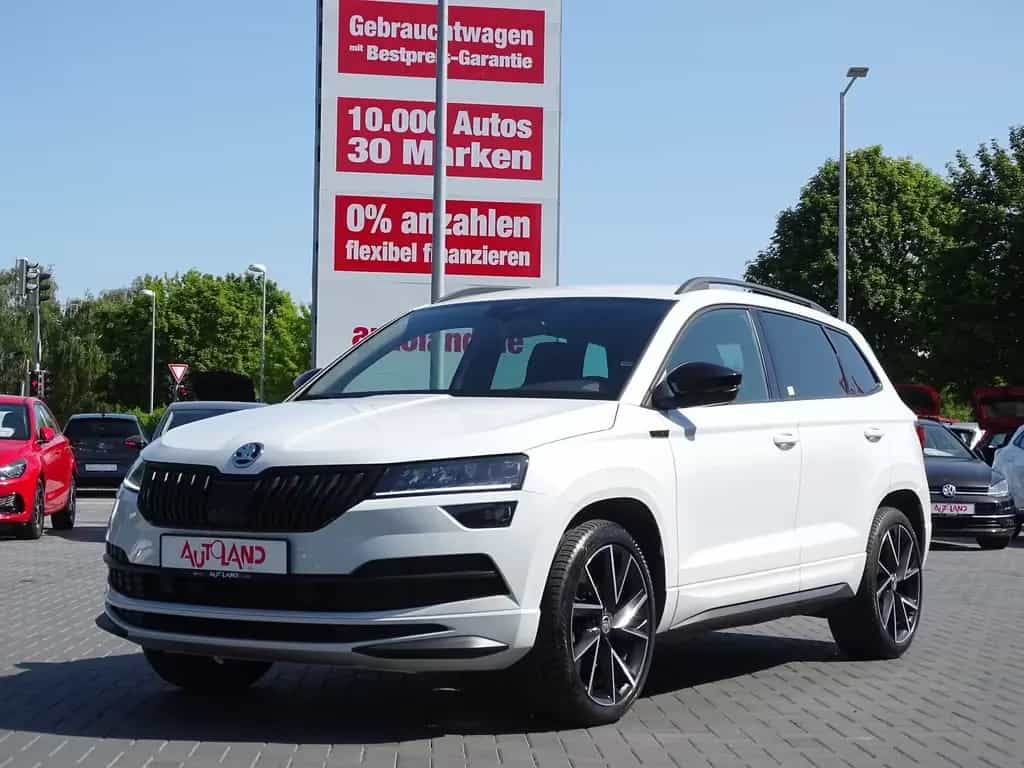 Skoda Karoq 2.0 Sportline 4x4 LED ACC DCC Kamera AHK 11/2020-photo-1