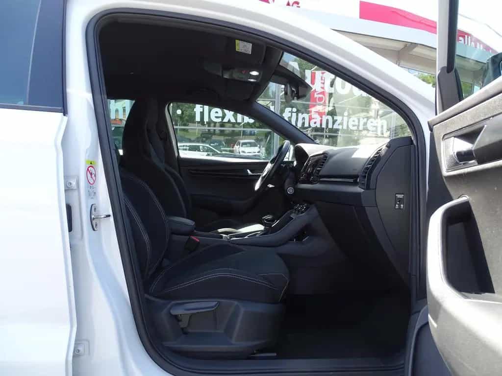 Skoda Karoq 2.0 Sportline 4x4 LED ACC DCC Kamera AHK 11/2020-photo-27