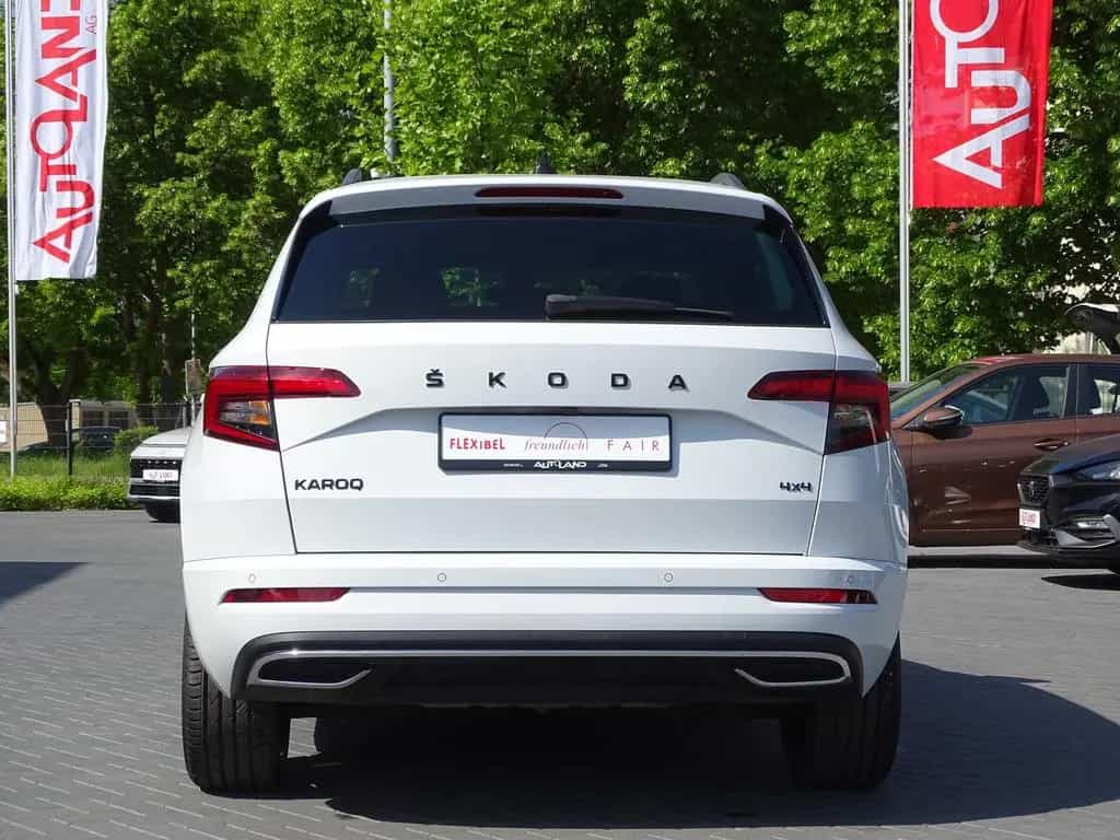 Skoda Karoq 2.0 Sportline 4x4 LED ACC DCC Kamera AHK 11/2020-photo-3