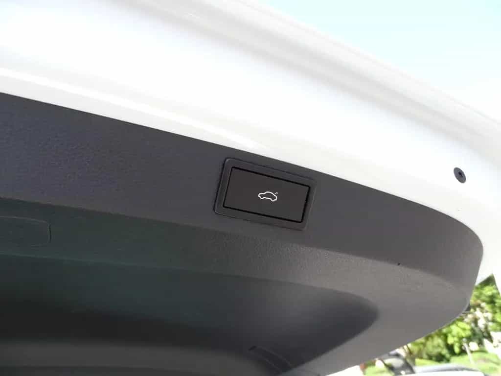 Skoda Karoq 2.0 Sportline 4x4 LED ACC DCC Kamera AHK 11/2020-photo-30
