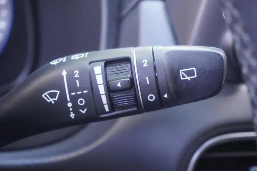 Hyundai KONA 1.0 T-GDI Trend LED Kamera AHK SHZ 05/2018-photo-16