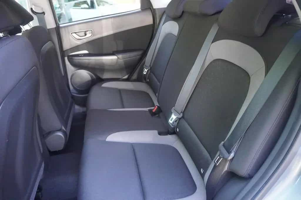 Hyundai KONA 1.0 T-GDI Trend LED Kamera AHK SHZ 05/2018-photo-27