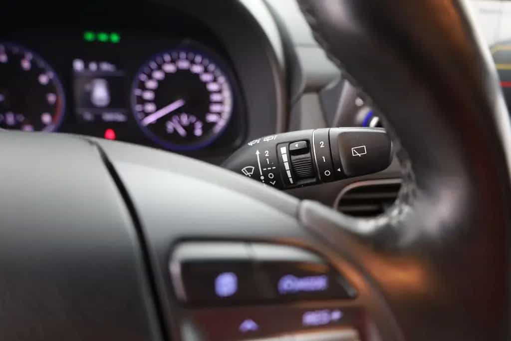 Hyundai KONA 1.0 T-GDI Kamera Android Apple Sitzheizung 01/2019-photo-20