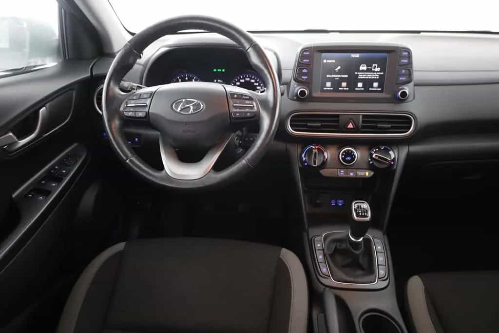 Hyundai KONA 1.0 T-GDI Kamera Android Apple Sitzheizung 01/2019-photo-9