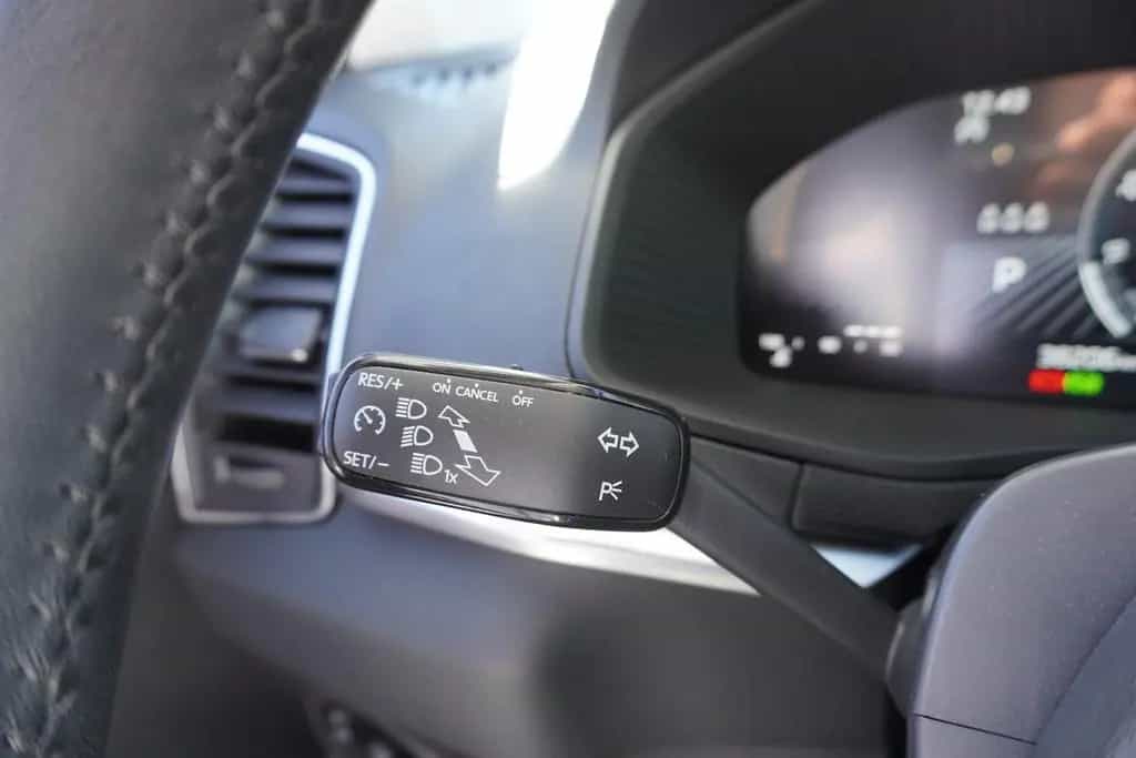 Skoda Karoq 1.5 TSI DSG LED Kamera Sitzheizung 06/2024-photo-18