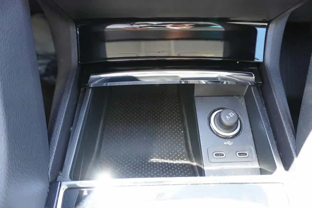 Skoda Karoq 1.5 TSI DSG LED Kamera Sitzheizung 06/2024-photo-32