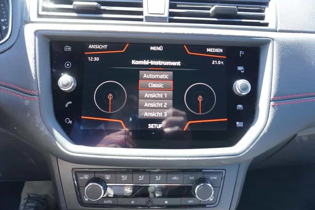 Seat Ibiza 1.0 TSI FR LED Navi Digitales Cockpit DAB 08/2020-photo-21