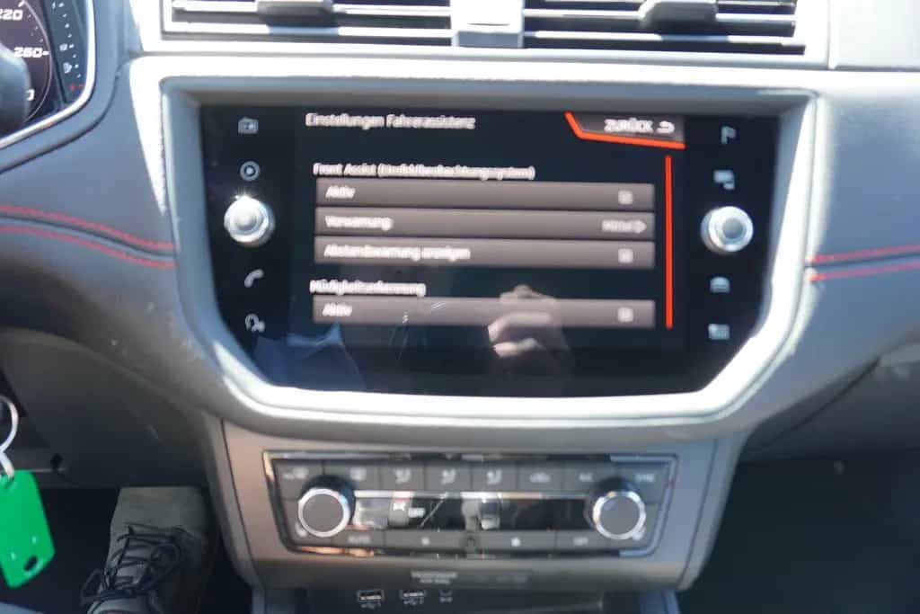 Seat Ibiza 1.0 TSI FR LED Navi Digitales Cockpit DAB 08/2020-photo-24