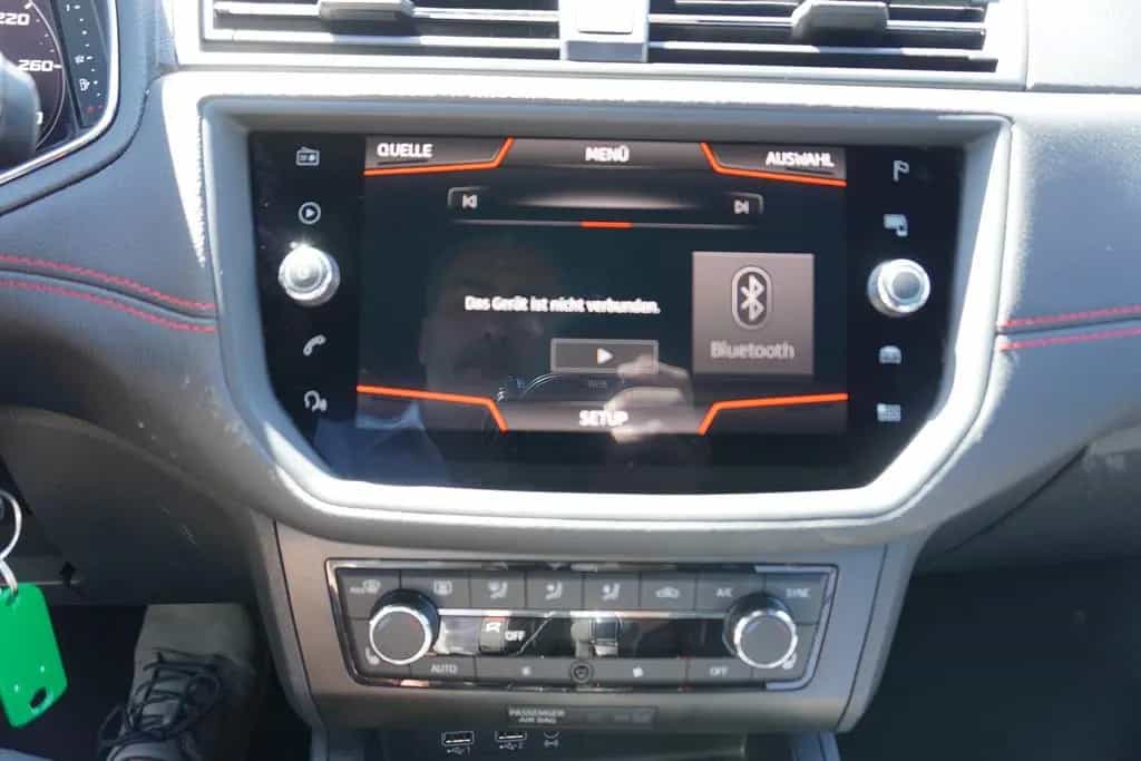 Seat Ibiza 1.0 TSI FR LED Navi Digitales Cockpit DAB 08/2020-photo-25