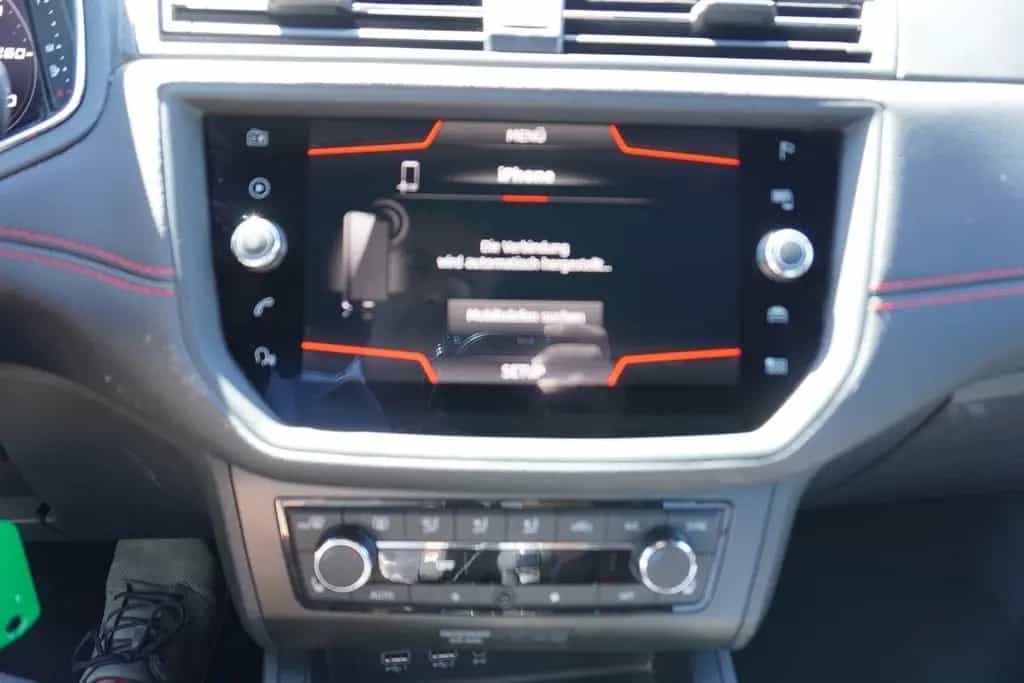 Seat Ibiza 1.0 TSI FR LED Navi Digitales Cockpit DAB 08/2020-photo-27