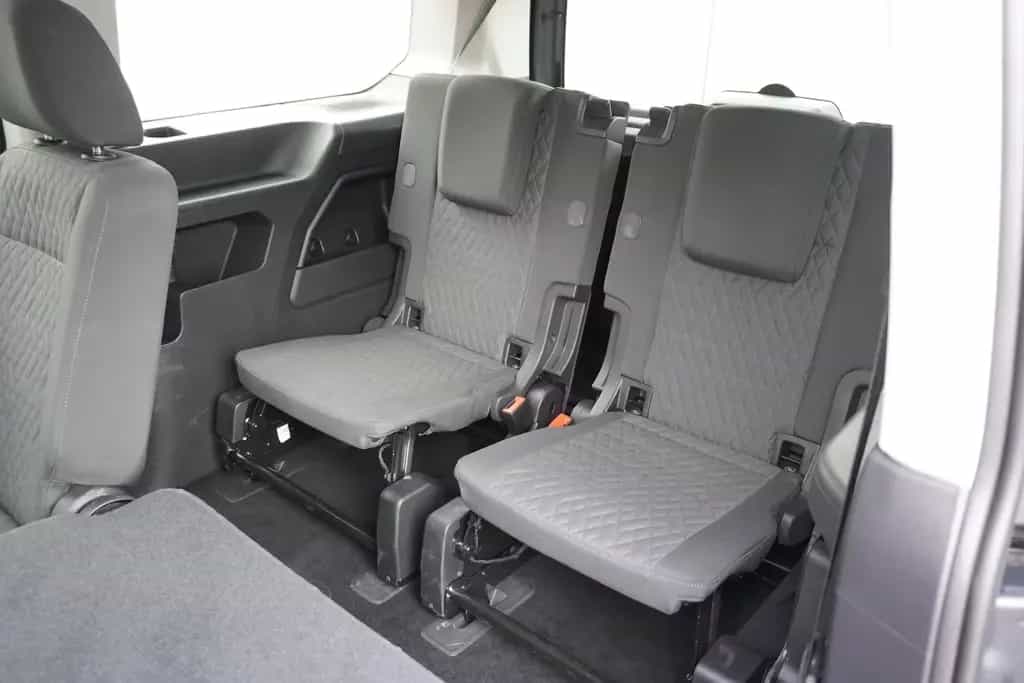 Volkswagen Caddy Maxi 1.5 TSI Life App-Connect 7-Sitzer PDC 03/2022-photo-10