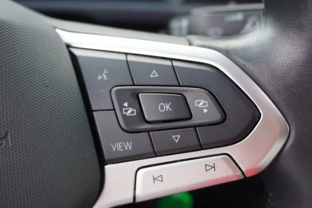 Volkswagen Caddy Maxi 1.5 TSI Life App-Connect 7-Sitzer PDC 03/2022-photo-16