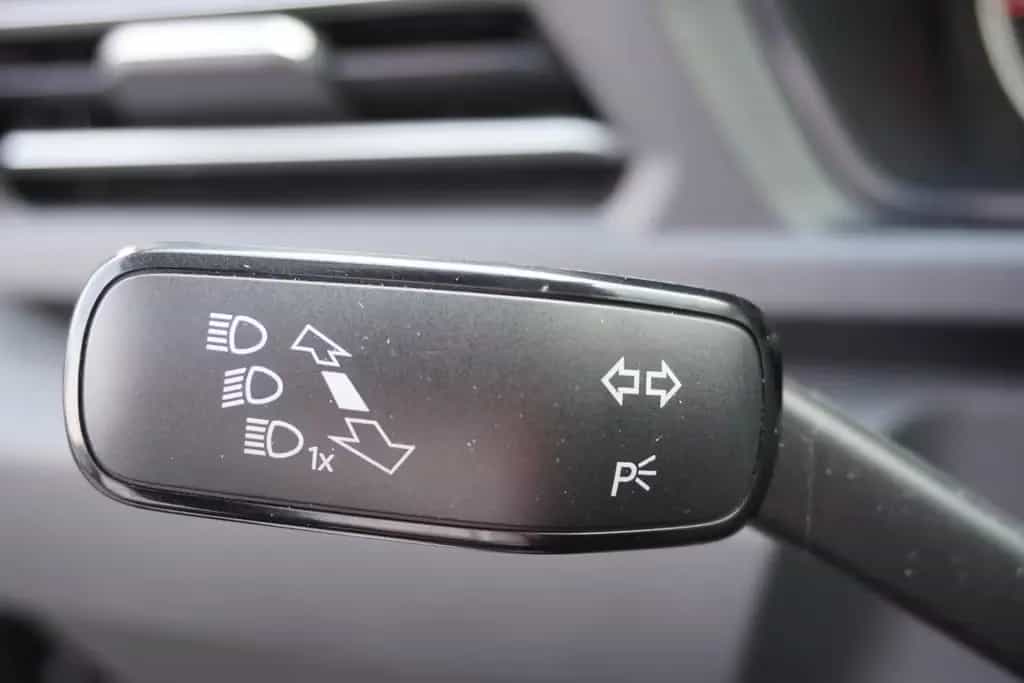 Volkswagen Caddy Maxi 1.5 TSI Life App-Connect 7-Sitzer PDC 03/2022-photo-17