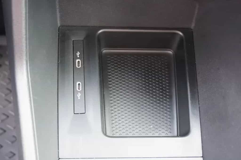 Volkswagen Caddy Maxi 1.5 TSI Life App-Connect 7-Sitzer PDC 03/2022-photo-26