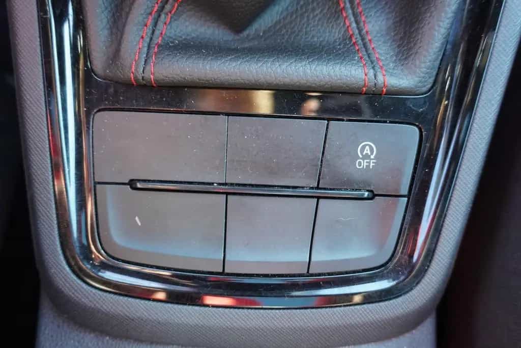 Skoda Kamiq 1.5 TSI Monte Carlo LED Tempomat Panorama 08/2021-photo-26
