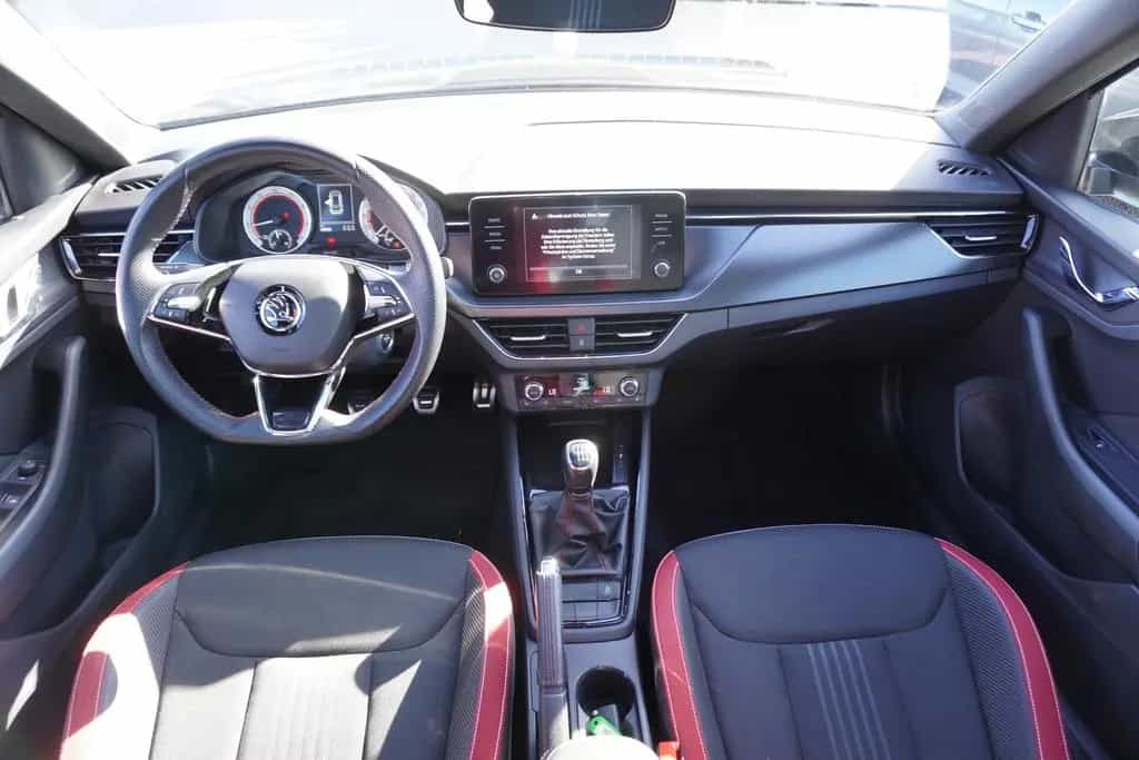 Skoda Kamiq 1.5 TSI Monte Carlo LED Tempomat Panorama 08/2021-photo-8