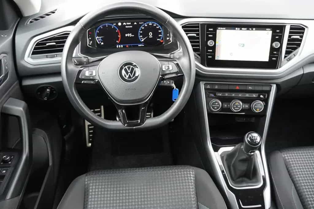Volkswagen T-Roc 1.5 16V TSI Active Standhzg. ACC LED Navi 01/2022-photo-10