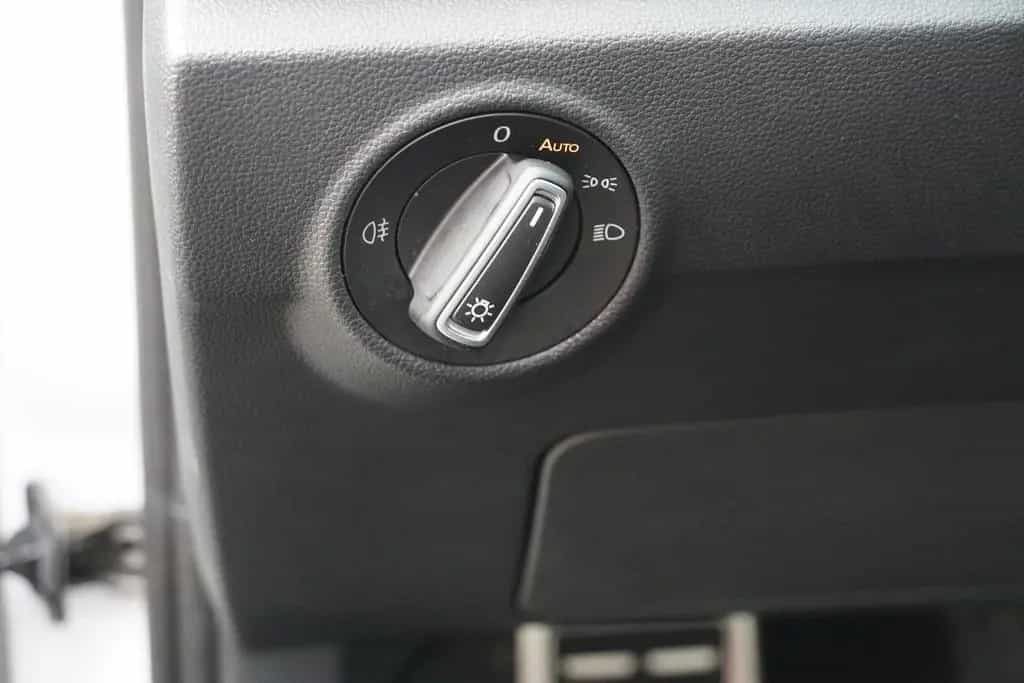 Volkswagen T-Roc 1.5 16V TSI Active Standhzg. ACC LED Navi 01/2022-photo-35