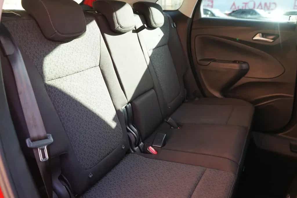 Opel Crossland (X) Crossland X 1.2 Sitzheizung Lenkradheizung PDC 09/2017-photo-27