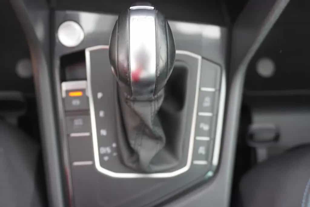 Volkswagen Tiguan 1.5 TSI IQ.DRIVE DSG Navi 360° LED AHK 06/2019-photo-14