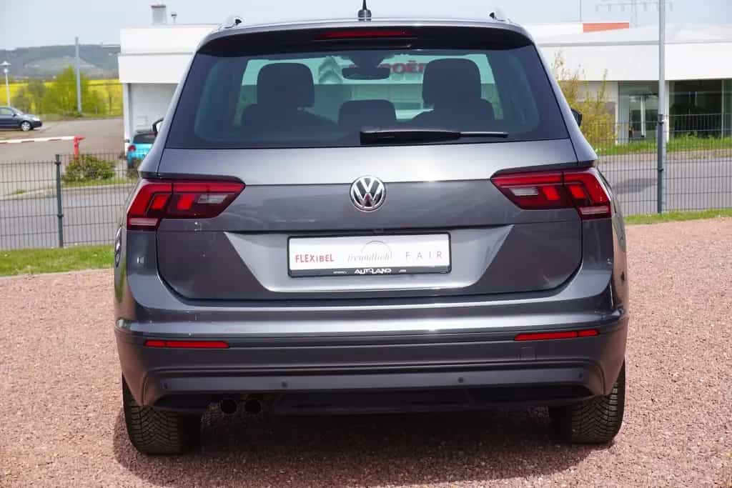 Volkswagen Tiguan 1.5 TSI IQ.DRIVE DSG Navi 360° LED AHK 06/2019-photo-2