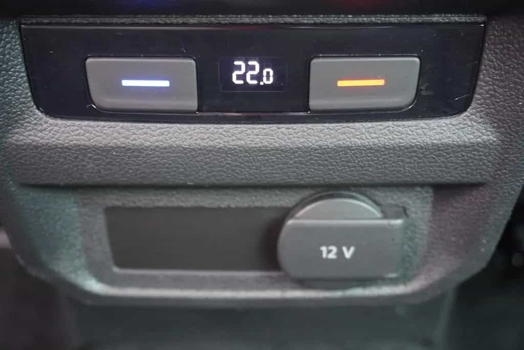 Volkswagen Tiguan 1.5 TSI IQ.DRIVE DSG Navi 360° LED AHK 06/2019-photo-22