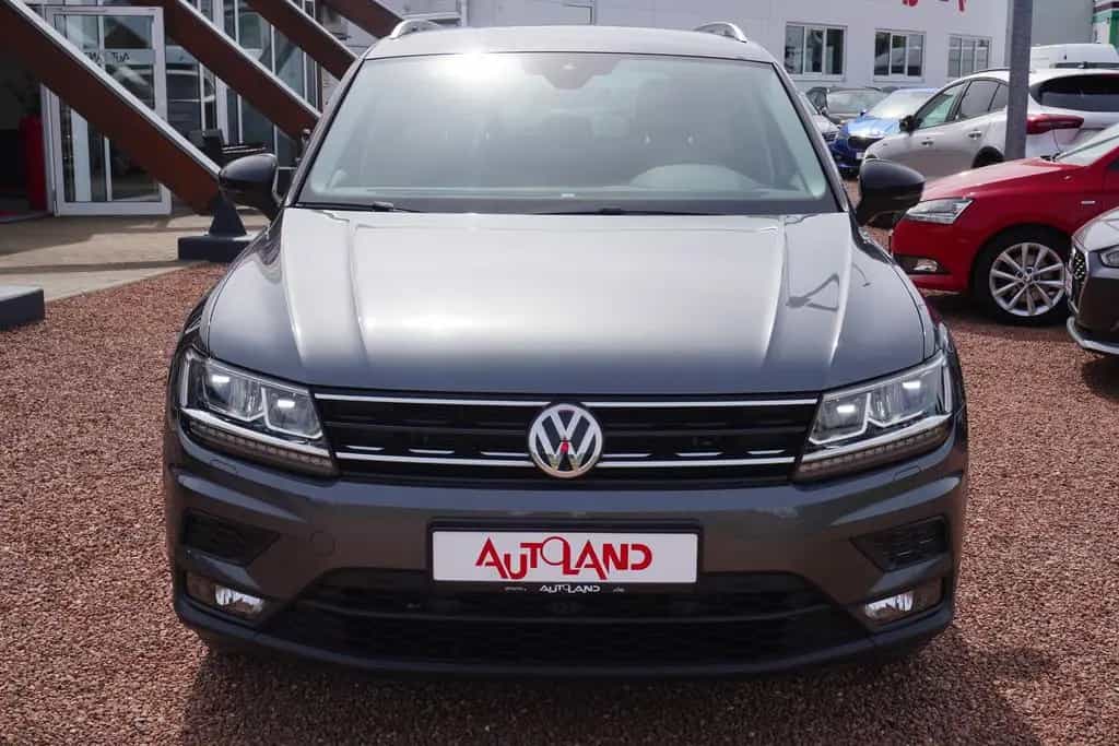 Volkswagen Tiguan 1.5 TSI IQ.DRIVE DSG Navi 360° LED AHK 06/2019-photo-5