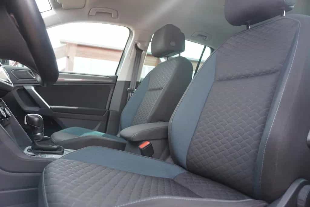 Volkswagen Tiguan 1.5 TSI IQ.DRIVE DSG Navi 360° LED AHK 06/2019-photo-7