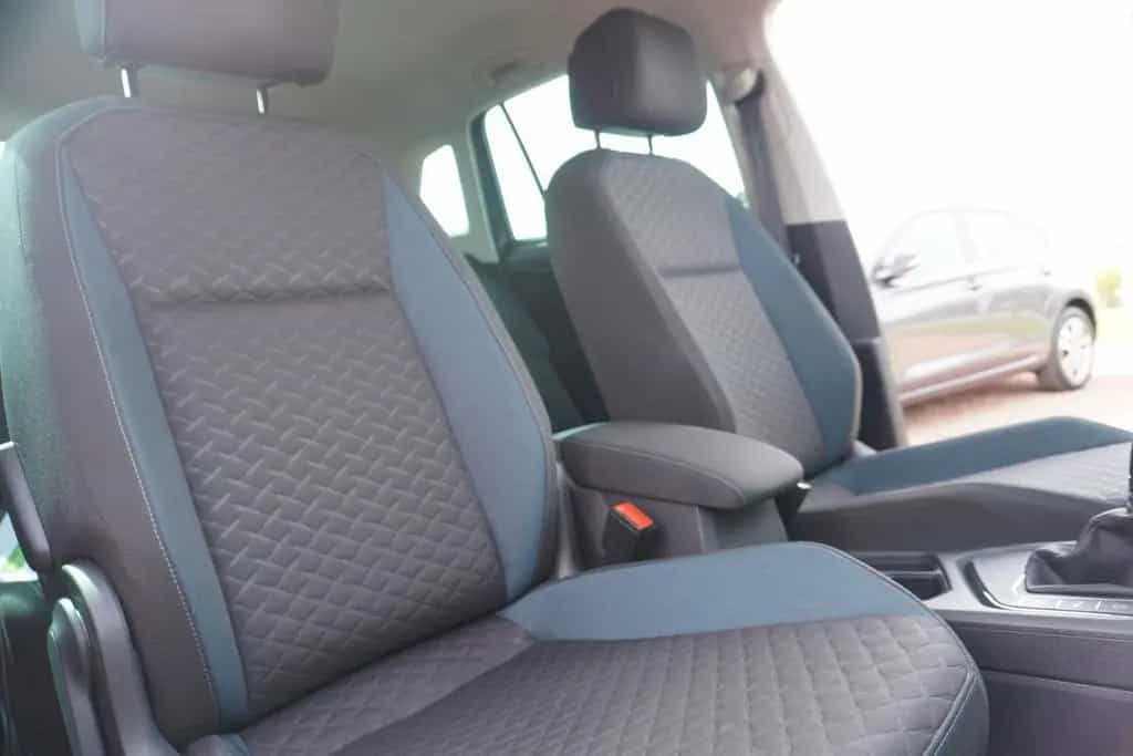 Volkswagen Tiguan 1.5 TSI IQ.DRIVE DSG Navi 360° LED AHK 06/2019-photo-8
