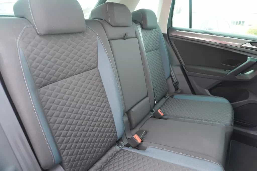 Volkswagen Tiguan 1.5 TSI IQ.DRIVE DSG Navi 360° LED AHK 06/2019-photo-9