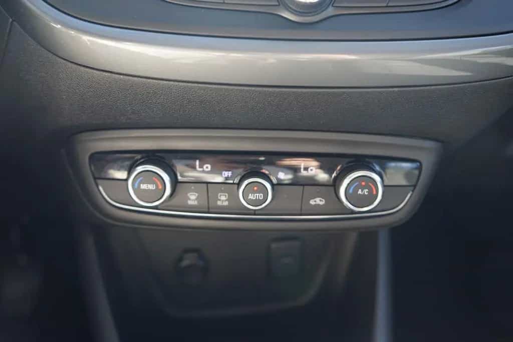 Opel Crossland (X) Crossland 1.2 DI Turbo LED Tempomat 07/2022-photo-14