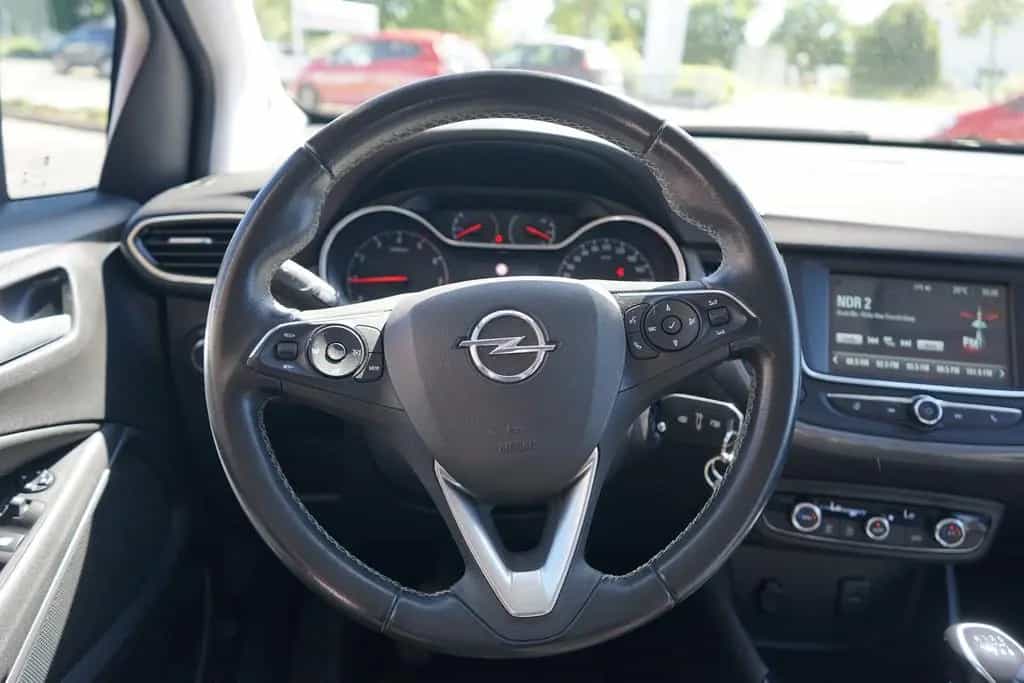 Opel Crossland (X) Crossland 1.2 DI Turbo LED Tempomat 07/2022-photo-16