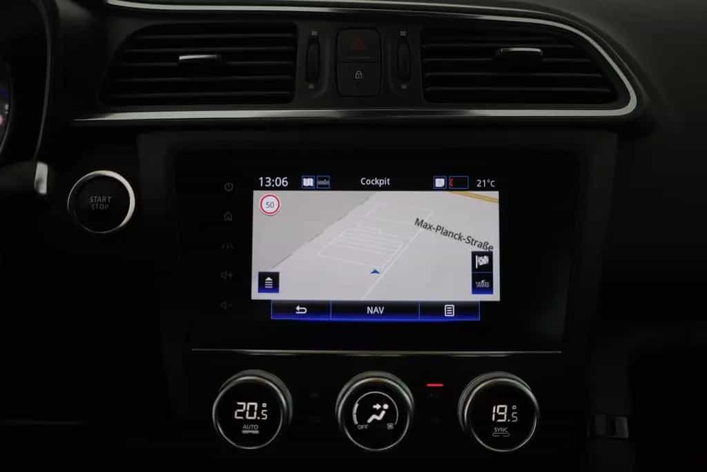 Renault Kadjar 1.3 TCE Aut. Limited Navi Kamera DAB AHK 03/2019-photo-10