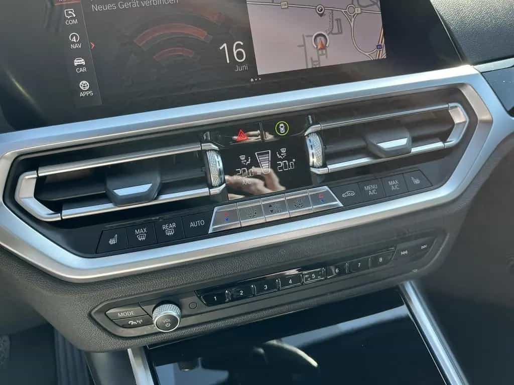 BMW 318 D A AHK-klappbar AHK Navi Digitales Cockpit 06/2020-photo-11