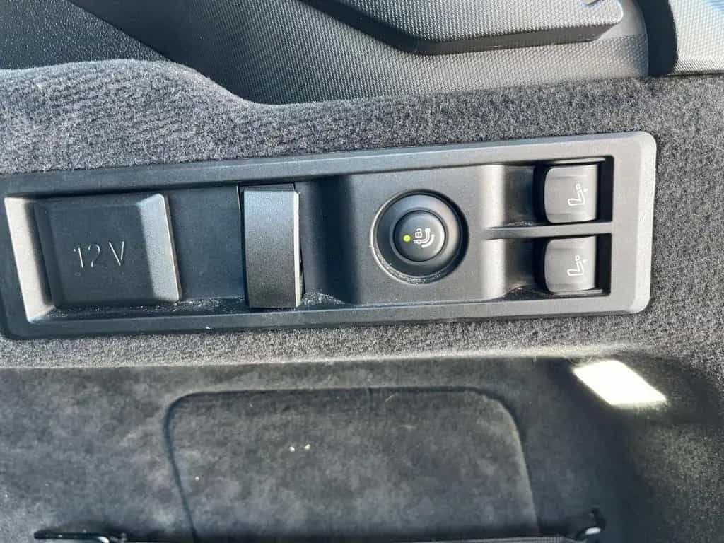 BMW 318 D A AHK-klappbar AHK Navi Digitales Cockpit 06/2020-photo-16
