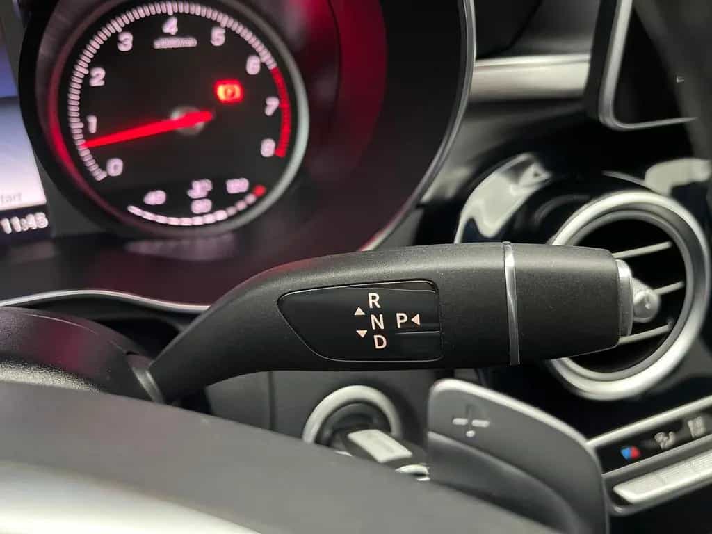 Mercedes-Benz C 200 AMG PAKET LED*KEYLESS*SHZ*PARK 04/2018-photo-19
