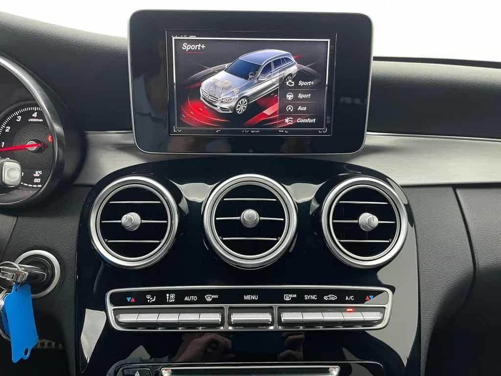 Mercedes-Benz C 200 AMG PAKET LED*KEYLESS*SHZ*PARK 04/2018-photo-22