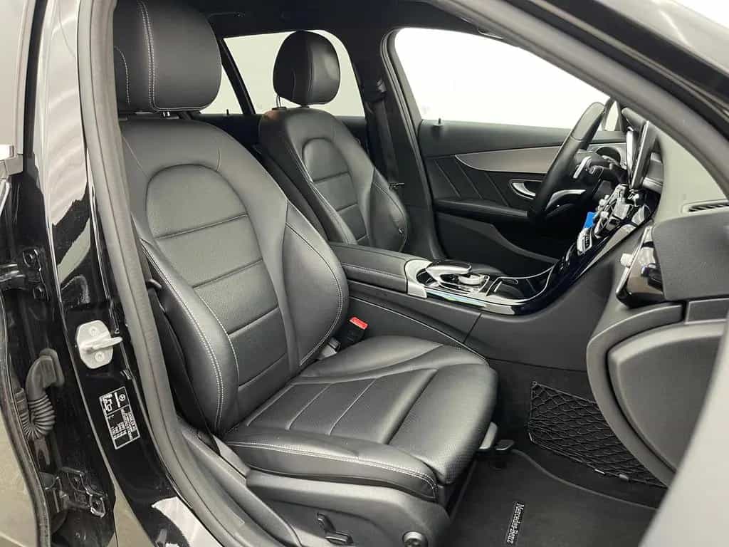 Mercedes-Benz C 200 AMG PAKET LED*KEYLESS*SHZ*PARK 04/2018-photo-25