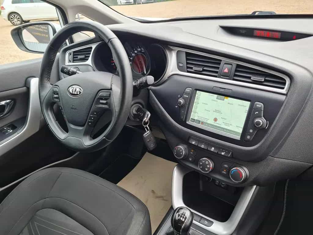 Kia cee'd / Ceed 01/2018-photo-13