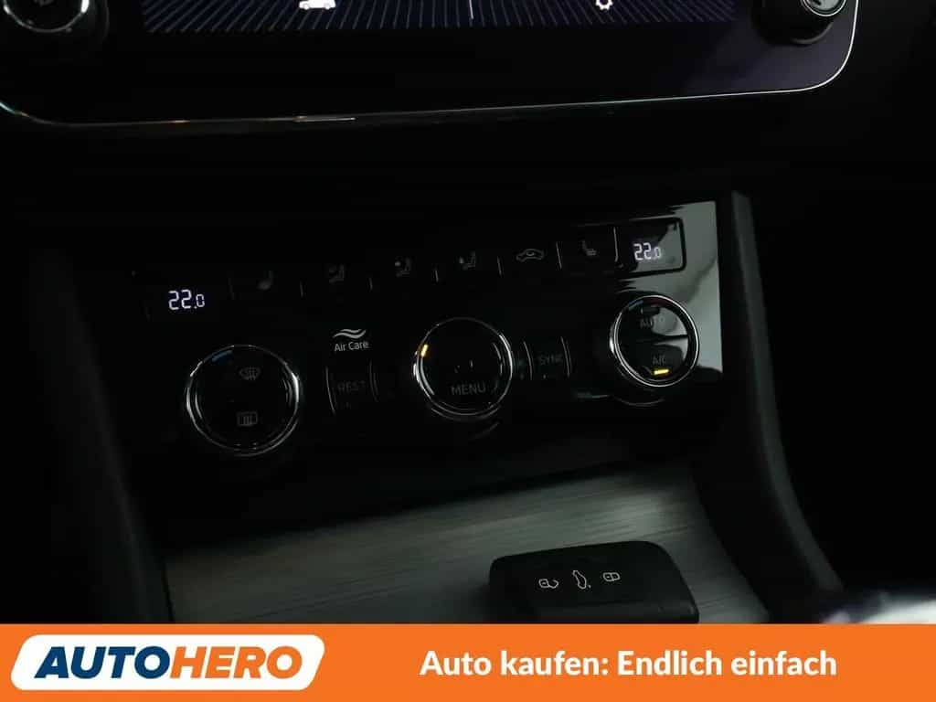 Skoda Superb 2.0 TSI Ambition Aut.*NAVI*ACC*CAM*PDC* 03/2021-photo-22