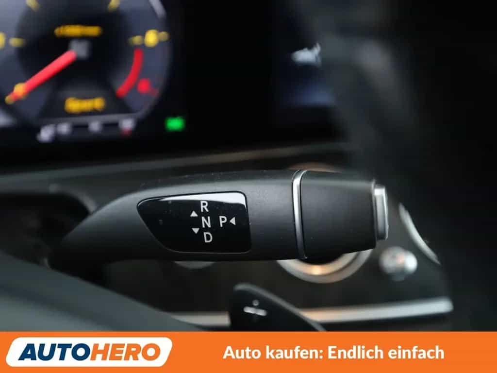Mercedes-Benz E 350 d T 4Matic Avantgarde Aut.*NAVI*PDC* 06/2018-photo-21