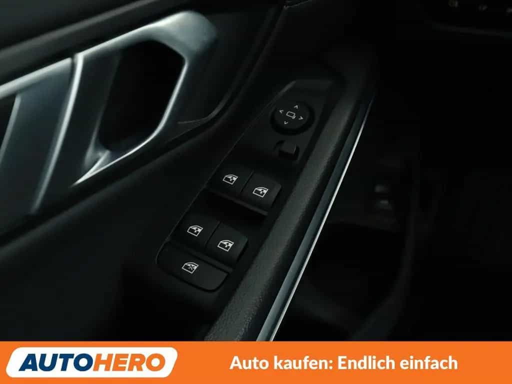BMW 320 d Sport Line Aut.*NAVI*LED*PDC*ACC*SHZ*ALU* 08/2020-photo-27