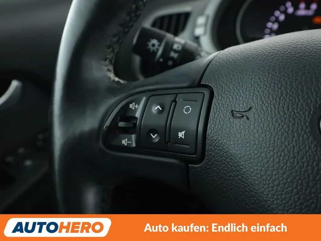 Kia Sportage 2.0 CRDi Spirit 4WD Aut*NAVI*XENON*PDC* 09/2015-photo-27
